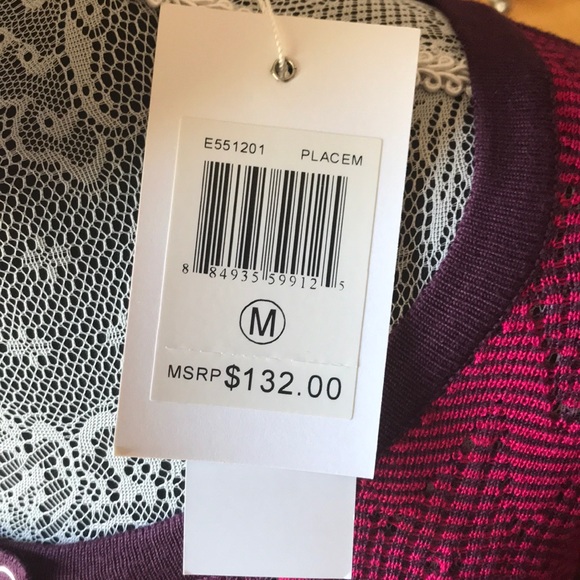 Reversible Evolution Top - Picture 4 of 4